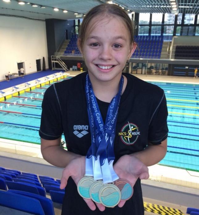 Plivanje: Spartakovi takmičari uspešni na tri takmičenja, osvojene 32 medalje u Senti