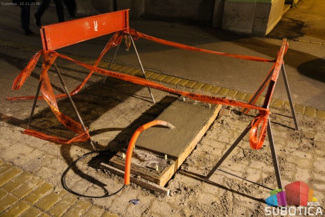 Svetleći reklamni panoi izazvali negodovanje Subotičana