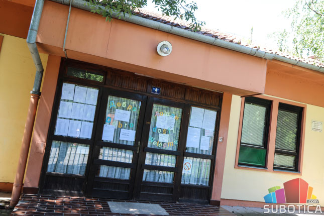 Na bolovanju 32 vaspitača, u vrtićima nešto više od trećine upisane dece