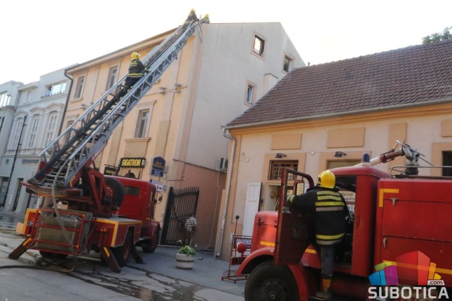 Heroji grada: Tokom i nakon požara desetak vatrogasaca potražilo medicinsku pomoć