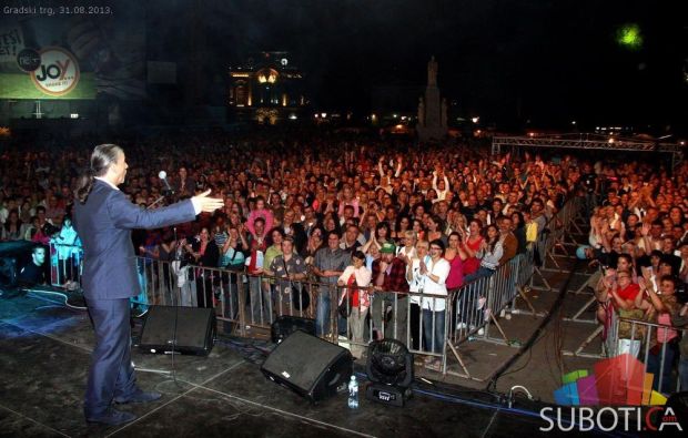 Bogat subotnji zabavno umetnički program u okviru proslave Dana grada