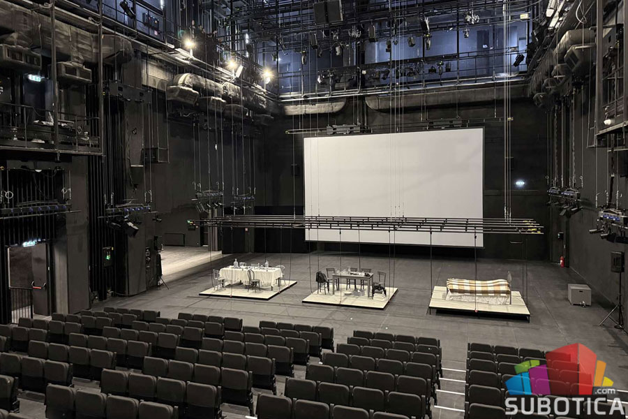 Otvorena zgrada Narodnog pozorišta - večeras premijera predstave "Sabirni centar"