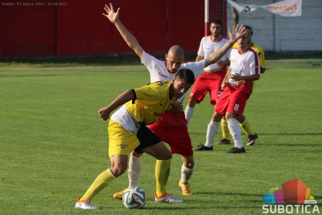 Fudbaleri Bačke 1901 nerešeno sa Bratstvom na startu prvenstva