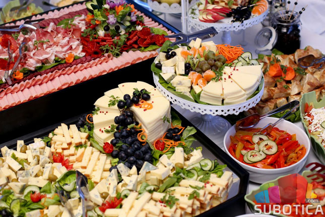 U Novu godinu sa Nebojšom Vojvodićem u hotelu "Galleria"