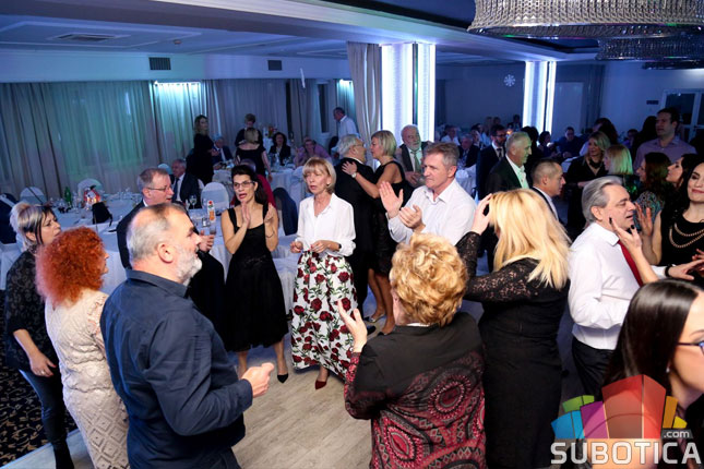 U Novu godinu sa Nebojšom Vojvodićem u hotelu "Galleria"