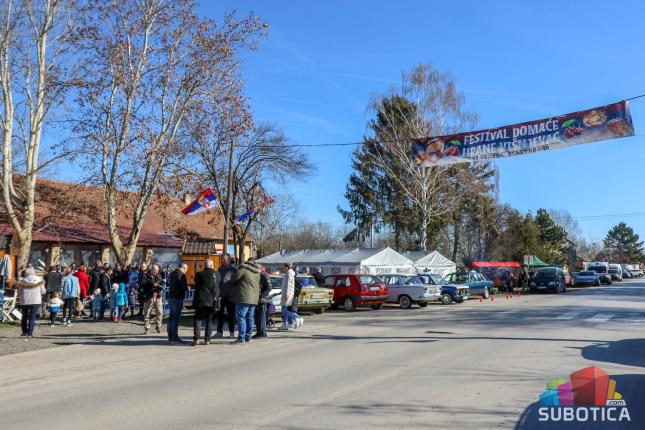Festival domaće hrane u Višnjevcu - tražila se porcija više