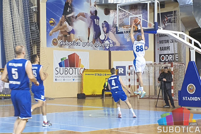 Košarka: Spartak savladao Radnik, na korak je do plasmana u viši rang