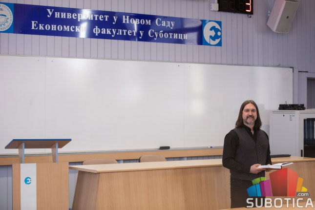 SUgrađani: Dražen Marić - Mogao da bira geografsku širinu i dužinu, a ostao