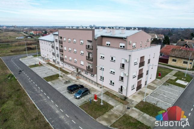 Podeljeni ključevi stanova za izbeglice