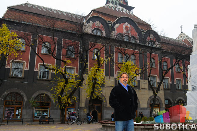 SUgrađani: Laslo Horvat, savetnik za protokol u Gradskoj kući - "Memorija koja (ne) zaboravlja"