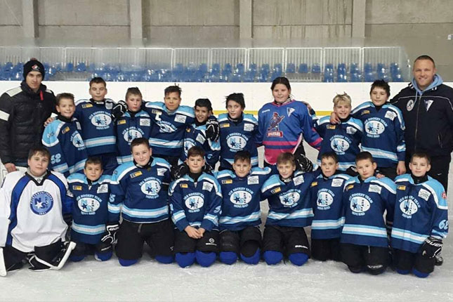 Nastup Spartakovih hokejaša na turnirima u Hrvatskoj i Makedoniji