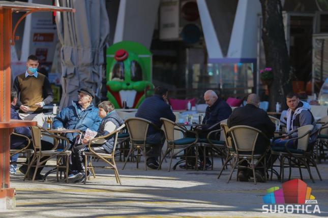 Ugostitelji prepušteni vremenskim prilikama