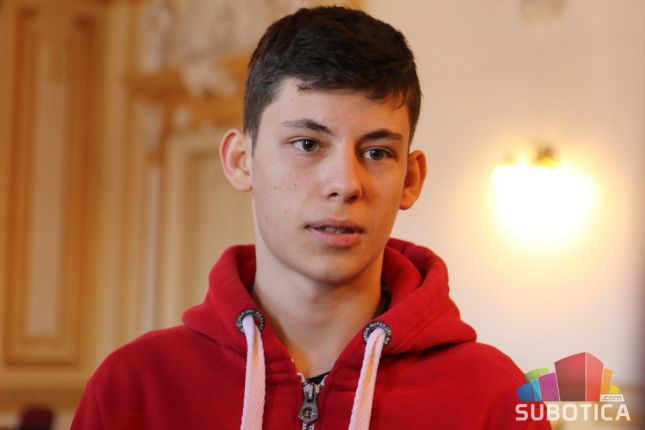 Subotičani Dario Vajda i Igor Engi se plasirali na Srpsku matematičku olimpijadu
