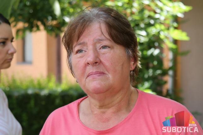 Posle svake kiše kuće u ulici Kalora Milodanovića plivaju u vodi