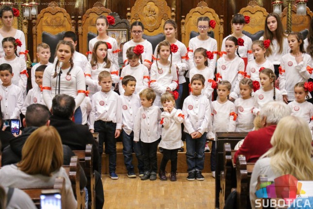Dečiji crkveni hor "Emanuil" proslavio 10 godina rada