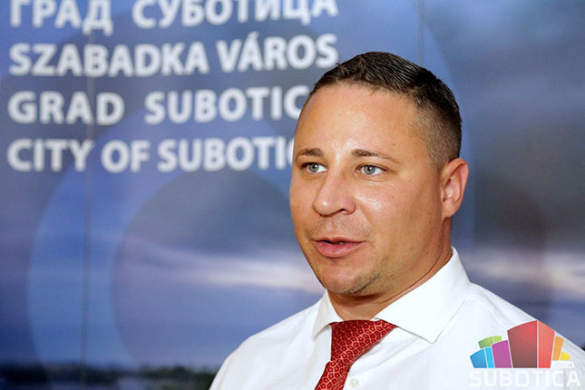 Sudski izvršitelji iz Mađarske predstavili sistem e-aukcija