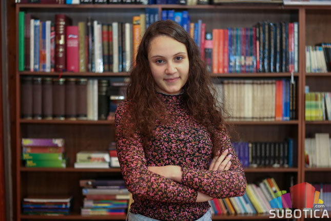 Oni dolaze: Marija Sabo, maturantkinja Osnovne škole "Matko Vuković"
