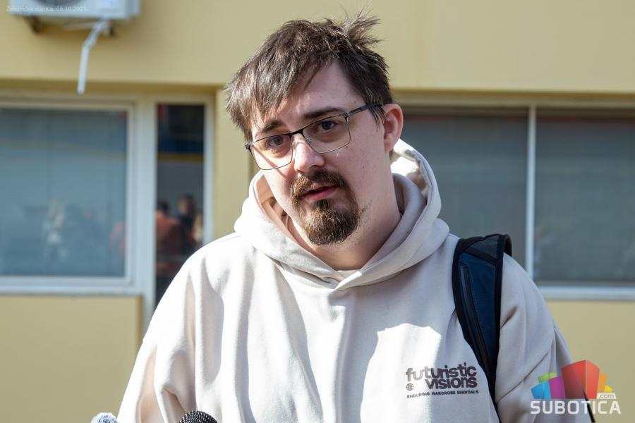 Prvi "Soko" krenuo za Beograd tačno u podne, veliko interesovanje za brzi voz