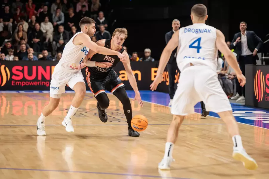 "Golubovi" poleteli u Evropu: Spartak srušio francuski Le Man u košarkaškoj drami!