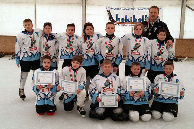 Uspešan vikend hokejaša Spartaka na turniru u Mađarskoj