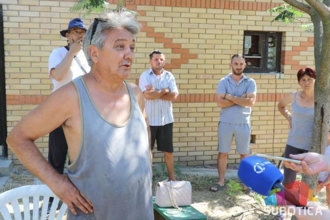 Borba za kap vode u Donjem Tavankutu