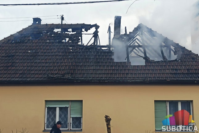 Požar u kući u ulici Koste Racina, deca spasena dok je vatra buktala
