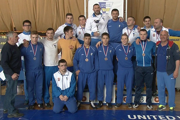 Tri zlatne medalje rvača Spartaka na prvenstvu Vojvodine za seniore