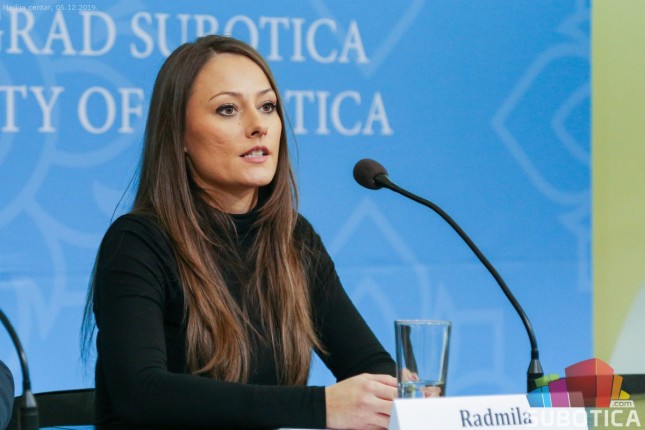 Trka Deda Mrazeva u nedelju na Paliću