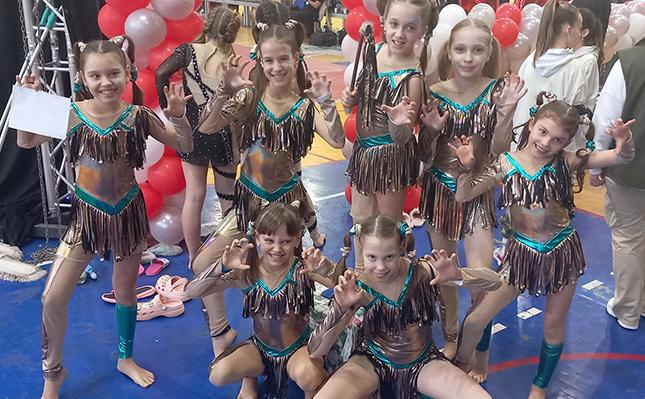 Plesni klub "Stars" uspešan na međunarodnom takmičenju u Pančevu