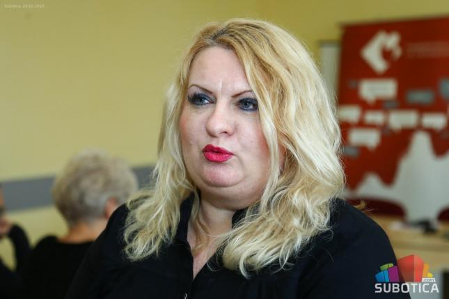 Dodeljeni sertifikati polaznicima osnovne informatičke obuke za osobe sa invaliditetom