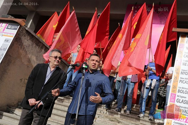 Vulin položio venac na Spomenik njihovoj vernosti
