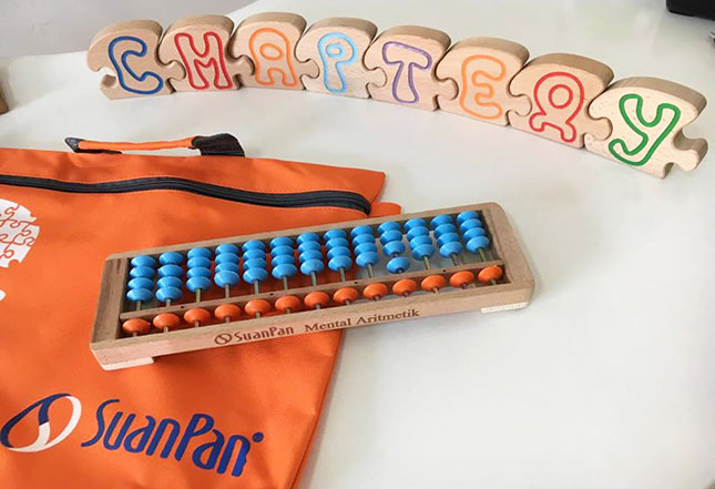 Upis za decu na kurs mentalne aritmetike SuanPan