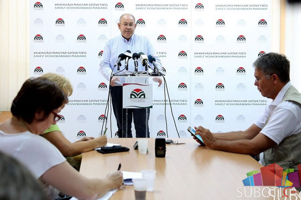 SVM potpisao koalicioni sporazum sa SNS i na republičkom nivou