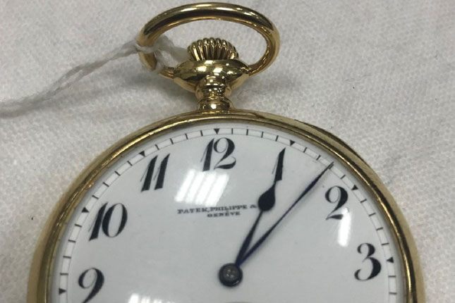 Velika zaplena kolekcionarskih satova na Horgošu