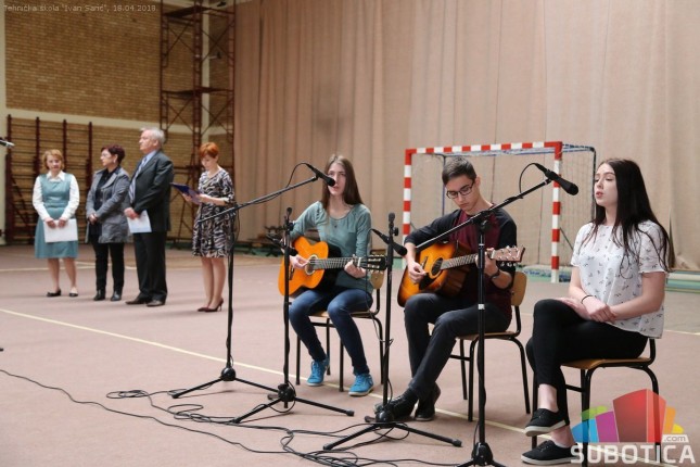 Sajam obrazovanja privukao veliki broj učenika