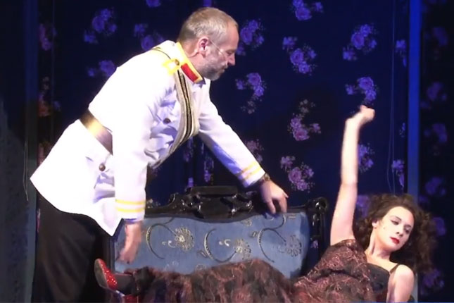 "Dama iz Maksima" stiže na scenu Jadran