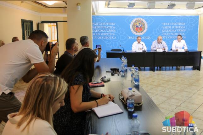 Bakić: Moja ruka je pružena poljoprivrednicima, ali apelujem da ne blokiraju grad