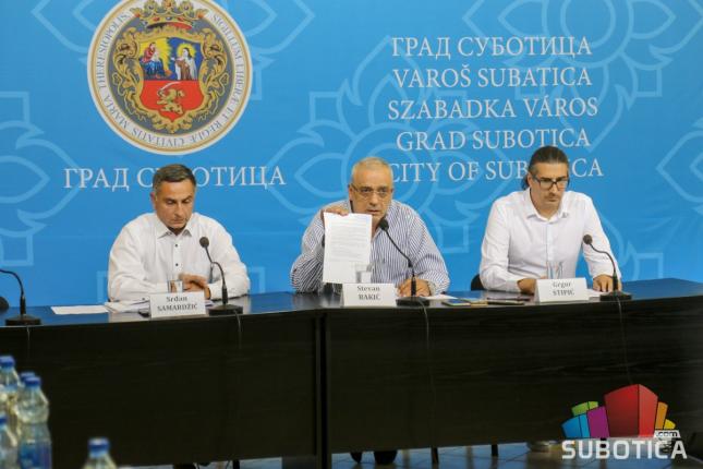 Bakić: Moja ruka je pružena poljoprivrednicima, ali apelujem da ne blokiraju grad