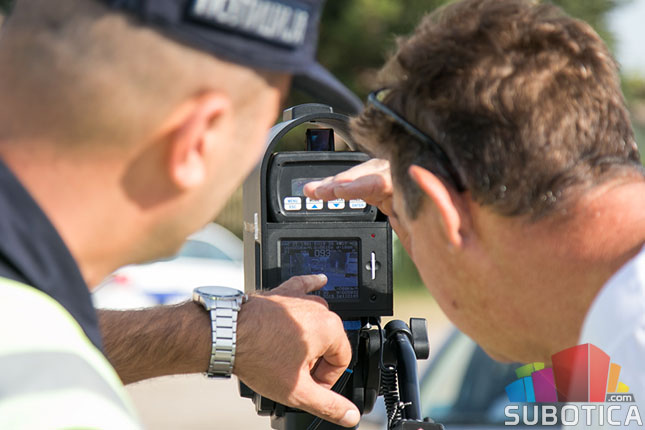 Akcija pojačane kontrole saobraćaja tokom naredne sedmice, akcenat na brzini kretanja vozila