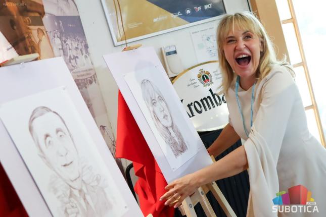 Izložba "Sedam karikatura za sedmu umetnost" u prostorijama bioskopa "Abazija" na Paliću