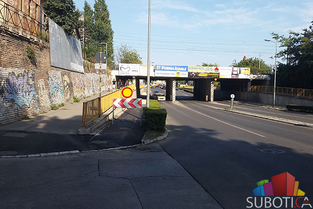 Renovira se biciklistička staza ispod podvožnjaka kod Nove opštine