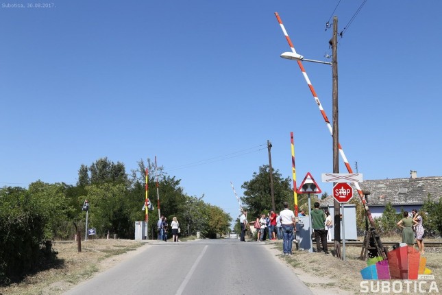 Automatizovan putni prelaz na Somborskoj pruzi