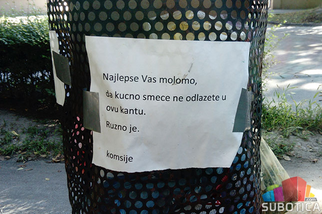 Kante za sitan otpad nisu mesto za odlaganje kućnog smeća