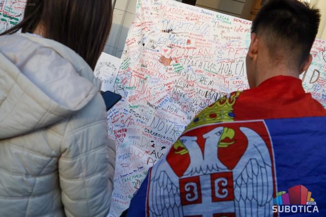 Pastor: Neka budu izbori, mada oni nisu rešenje - protest izgledao kao žurka