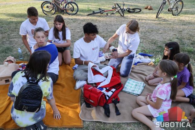 Sportskim aktivnostima i promocijom zdravlja u Parku "Prozivka" obeležen Dan mladih