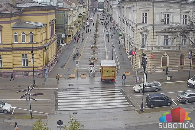 Od danas vremenski ograničen ulazak u pešačku zonu u centru grada