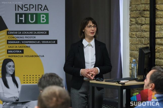 TopBusines softver - evidencija celokupnog poslovanja na jednom mestu uz jednostavno slanje e-faktura