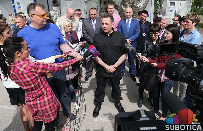 Prihvatni centri za sada neće biti zatvoreni