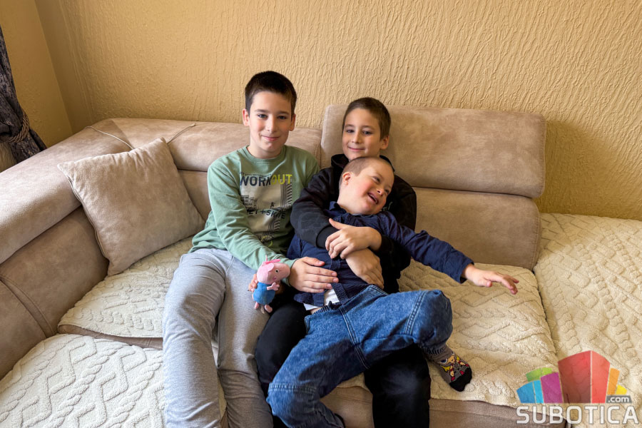 Dan osoba sa Daunovim sindromom: Đorđe, dečak koji osvaja osmehom