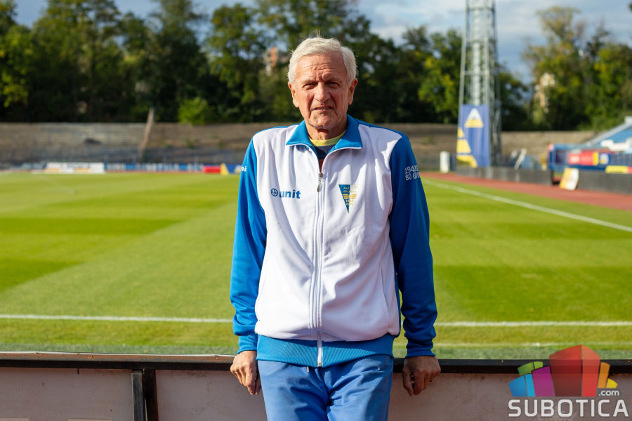 SUgrađani: Laslo Ubori - "Ja ću u pantalonama skočiti više nego ovi iz zaleta!"